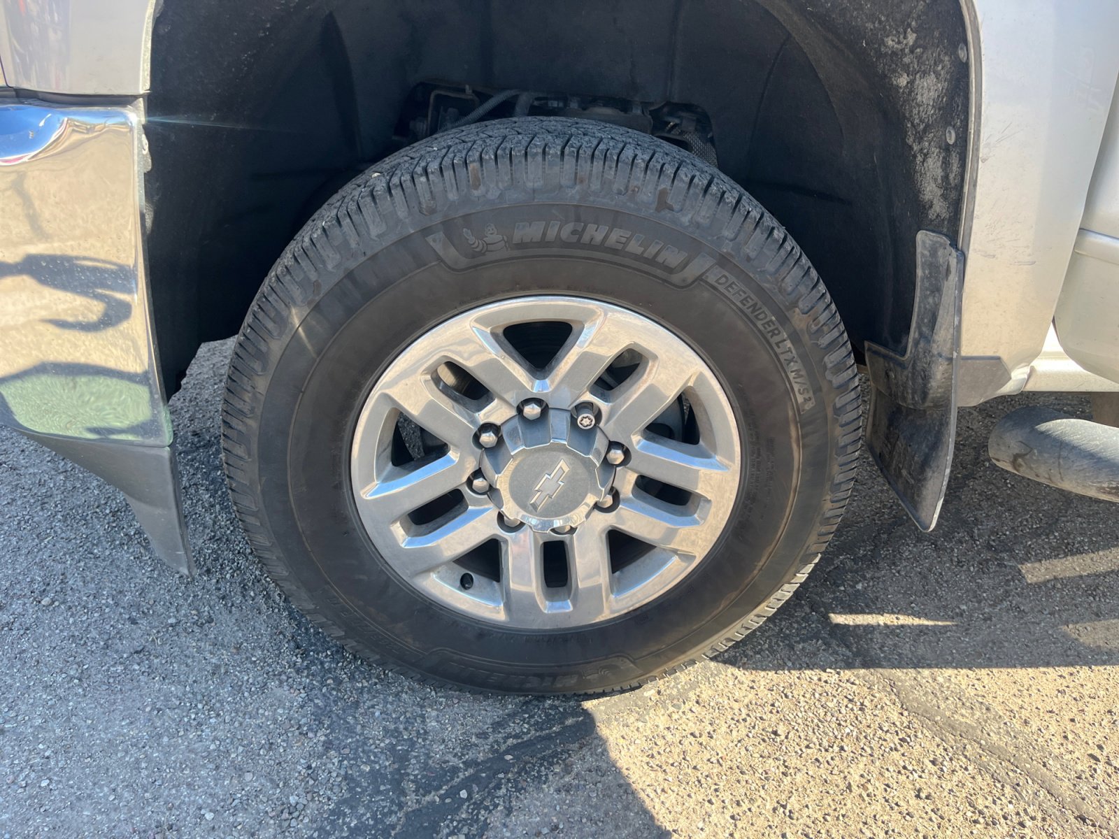 Used 2019 Chevrolet Silverado 2500 LT image 23
