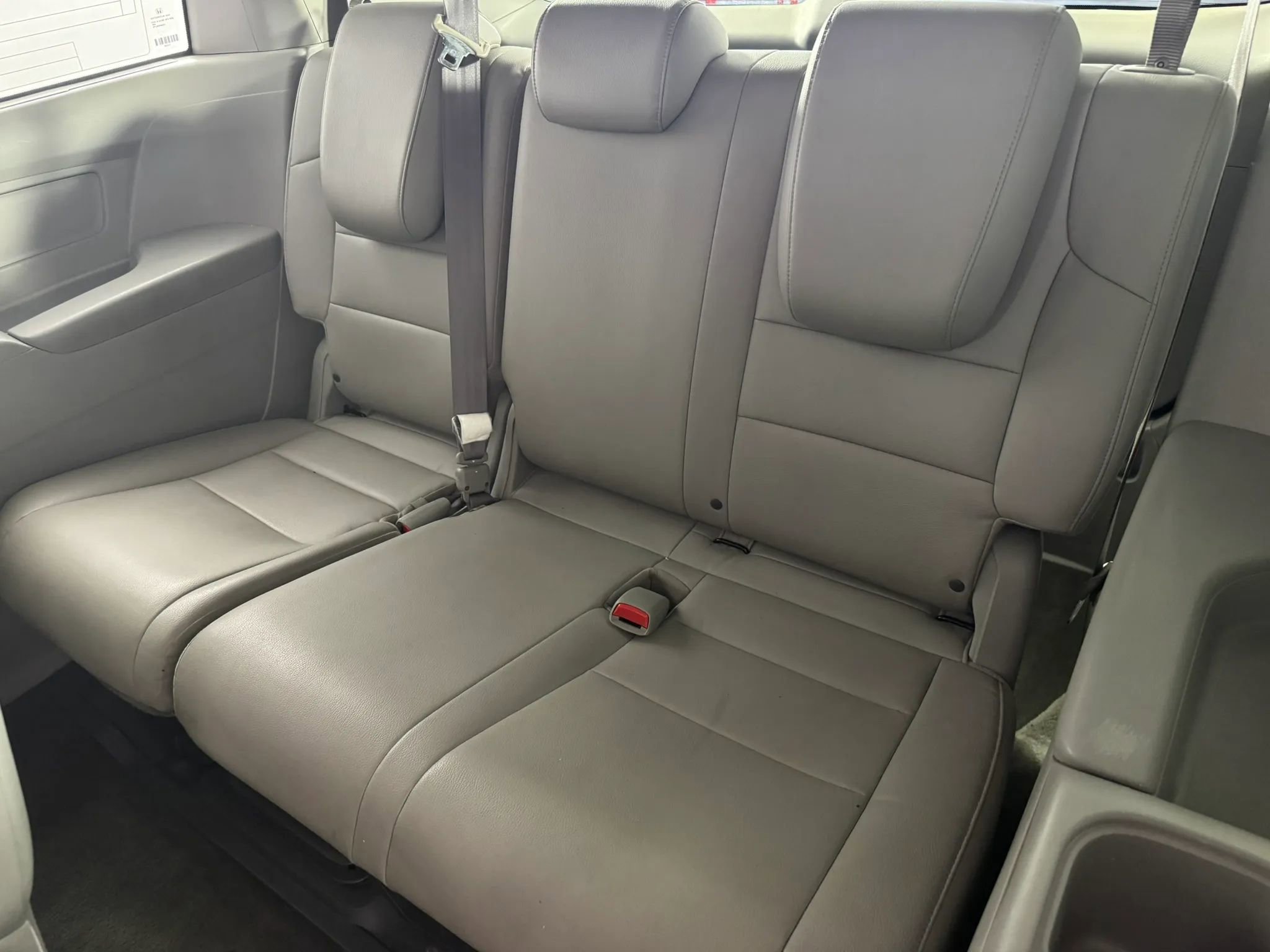 Used 2015 Honda Odyssey EX-L image 39