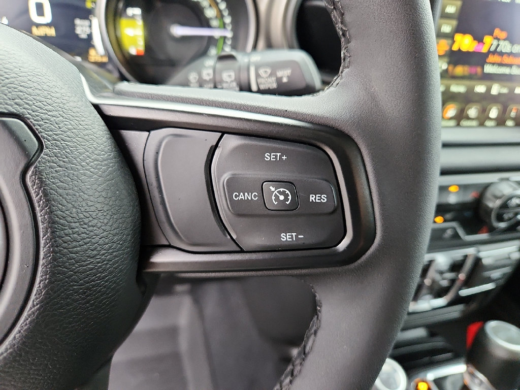 Used 2023 Jeep Wrangler Unlimited w/ Cold Weather Group AWD/4WD image 22