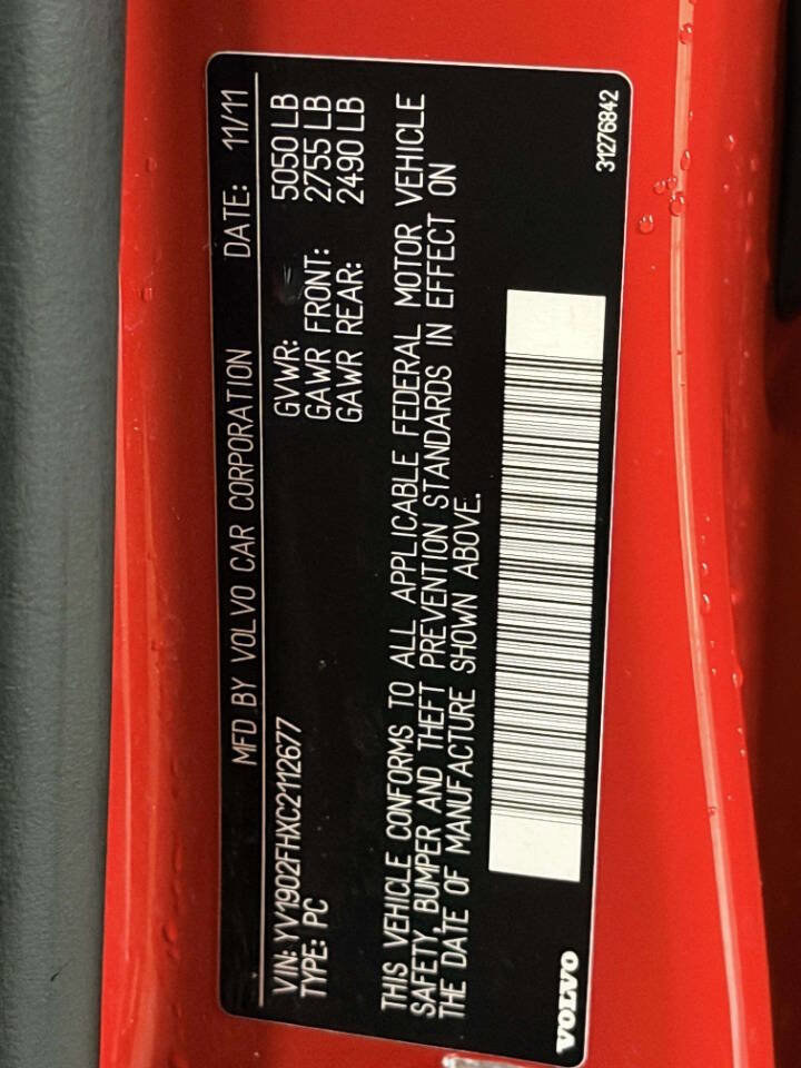 Used 2012 Volvo S60 T6 R-Design image 18