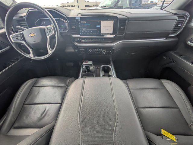 Used 2023 Chevrolet Silverado 1500 LTZ image 12