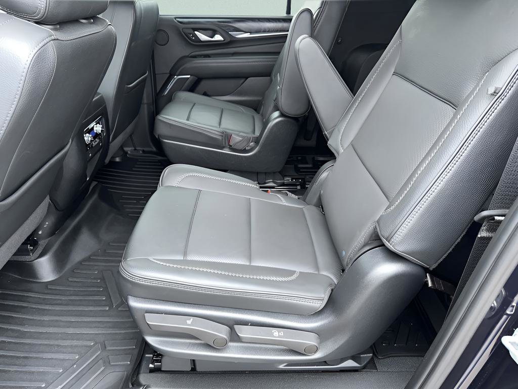 Used 2022 GMC Yukon XL Denali image 18