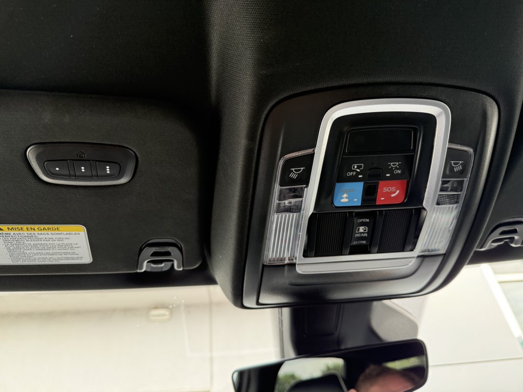 Used 2026 RAM 1500 Laramie AWD/4WD image 30