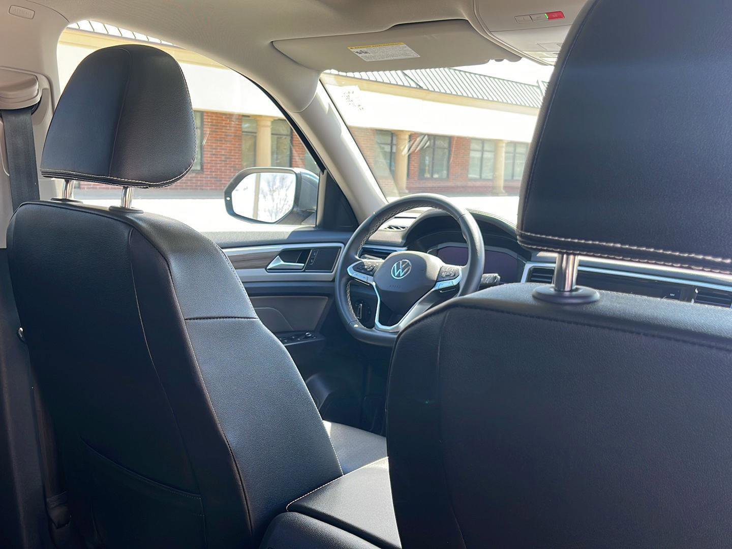 Used 2023 Volkswagen Atlas SEL image 21