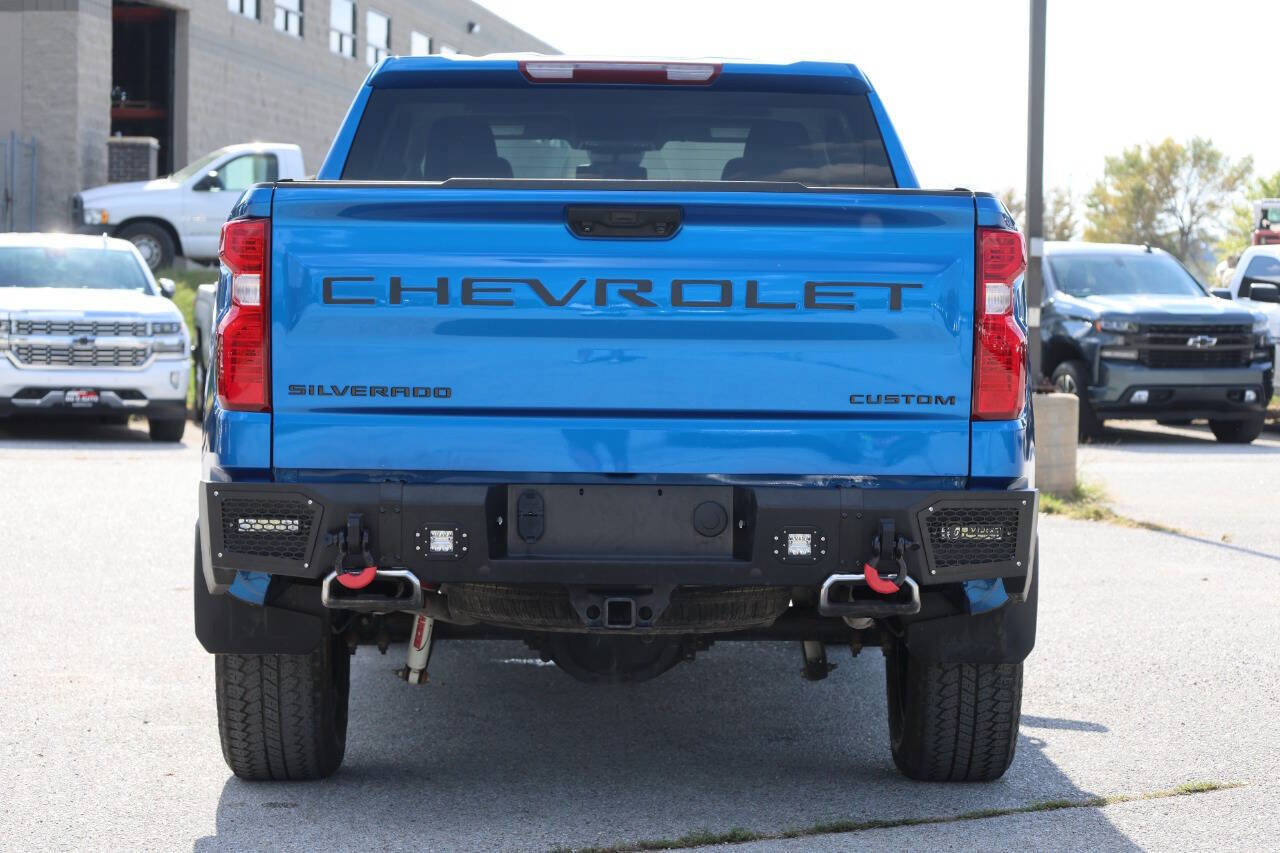 Used 2023 Chevrolet Silverado 1500 Custom Trail Boss image 10