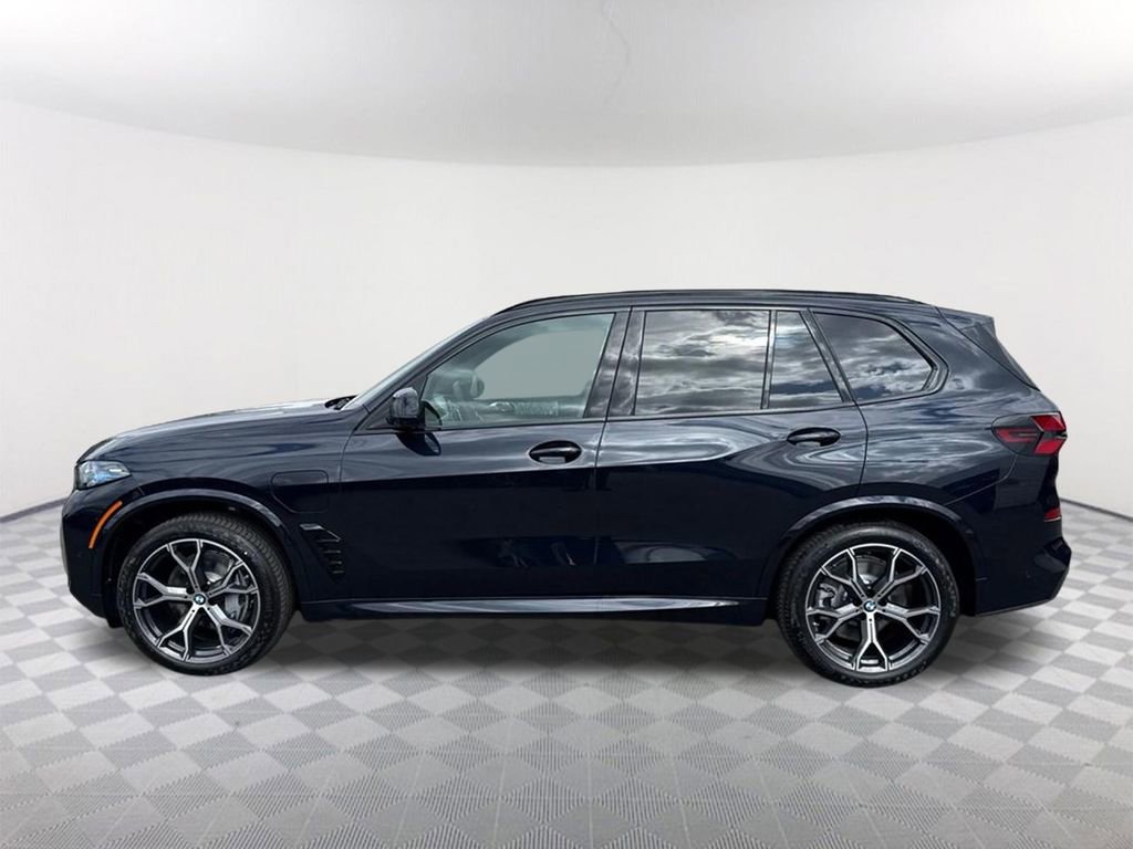 New 2026 BMW X5 xDrive50e w/ M Sport Package image 8