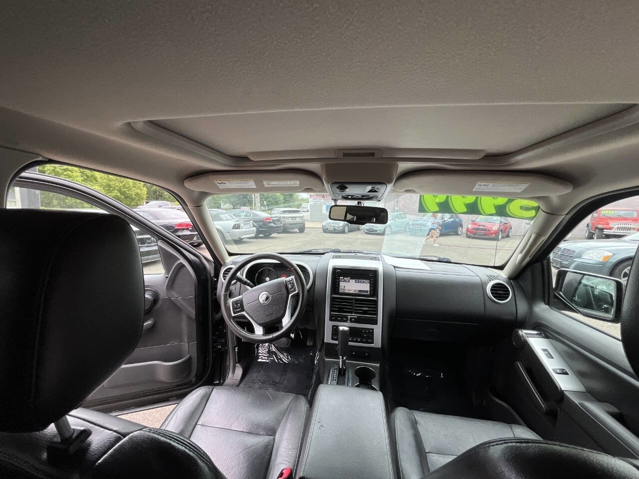 Used 2007 Mercury Mountaineer Premier image 15