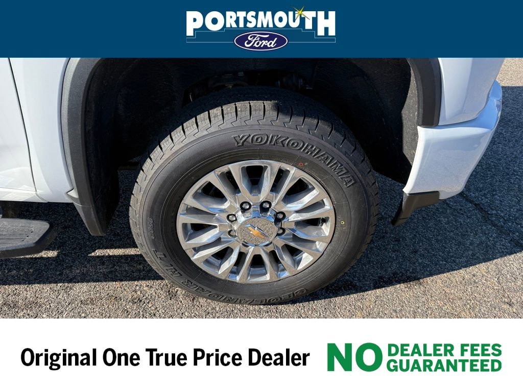 Used 2023 Chevrolet Silverado 2500 High Country w/ Z71 Off-Road Package AWD/4WD image 40