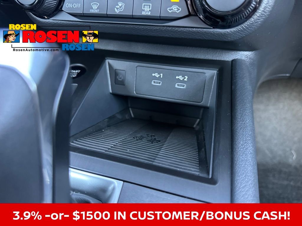 New 2026 Nissan Kicks SV w/ SV Premium Package image 22