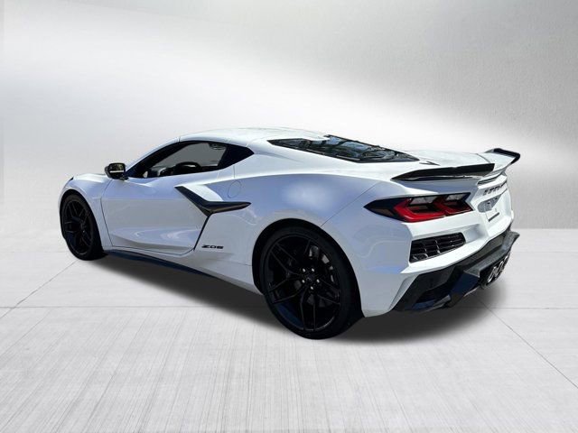 Used 2025 Chevrolet Corvette Z06 w/ Battery Protection Package image 7