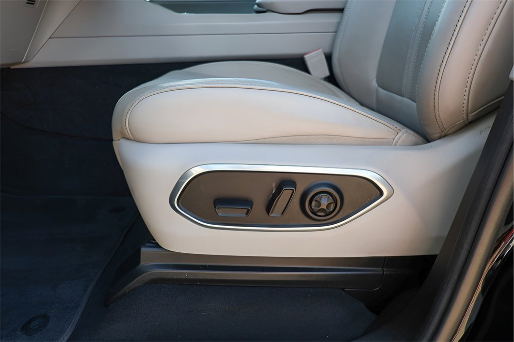 Used 2022 Jeep Wagoneer Series I image 18