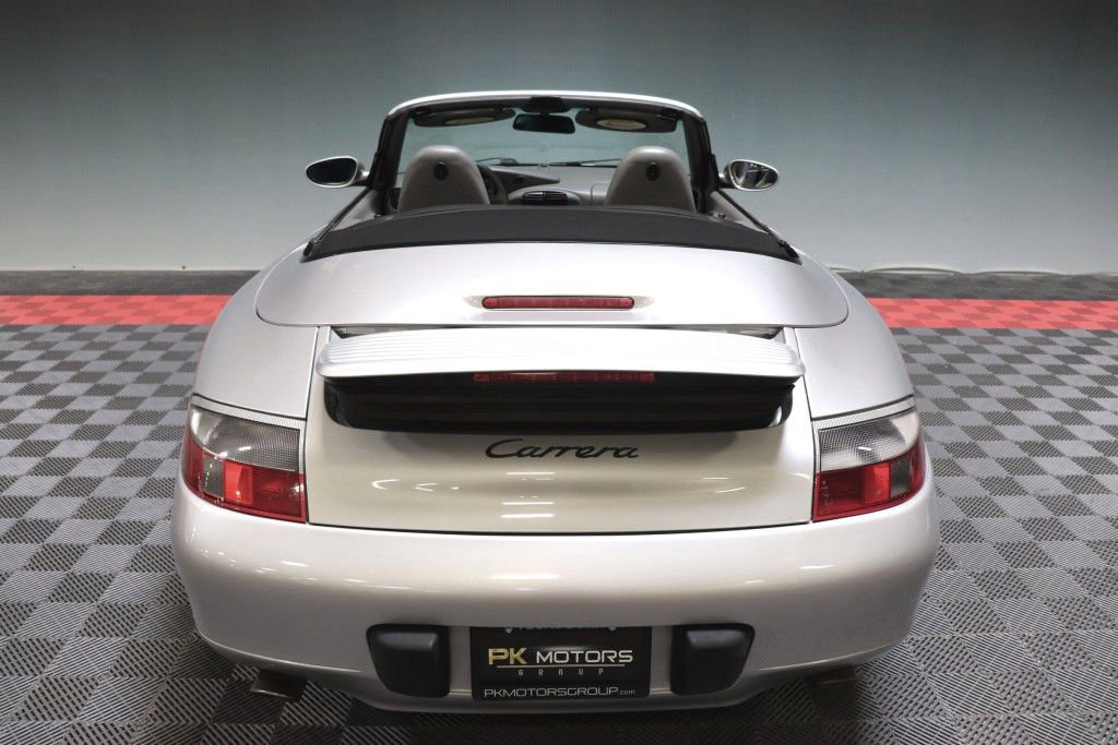 Used 2000 Porsche 911 Cabriolet image 9