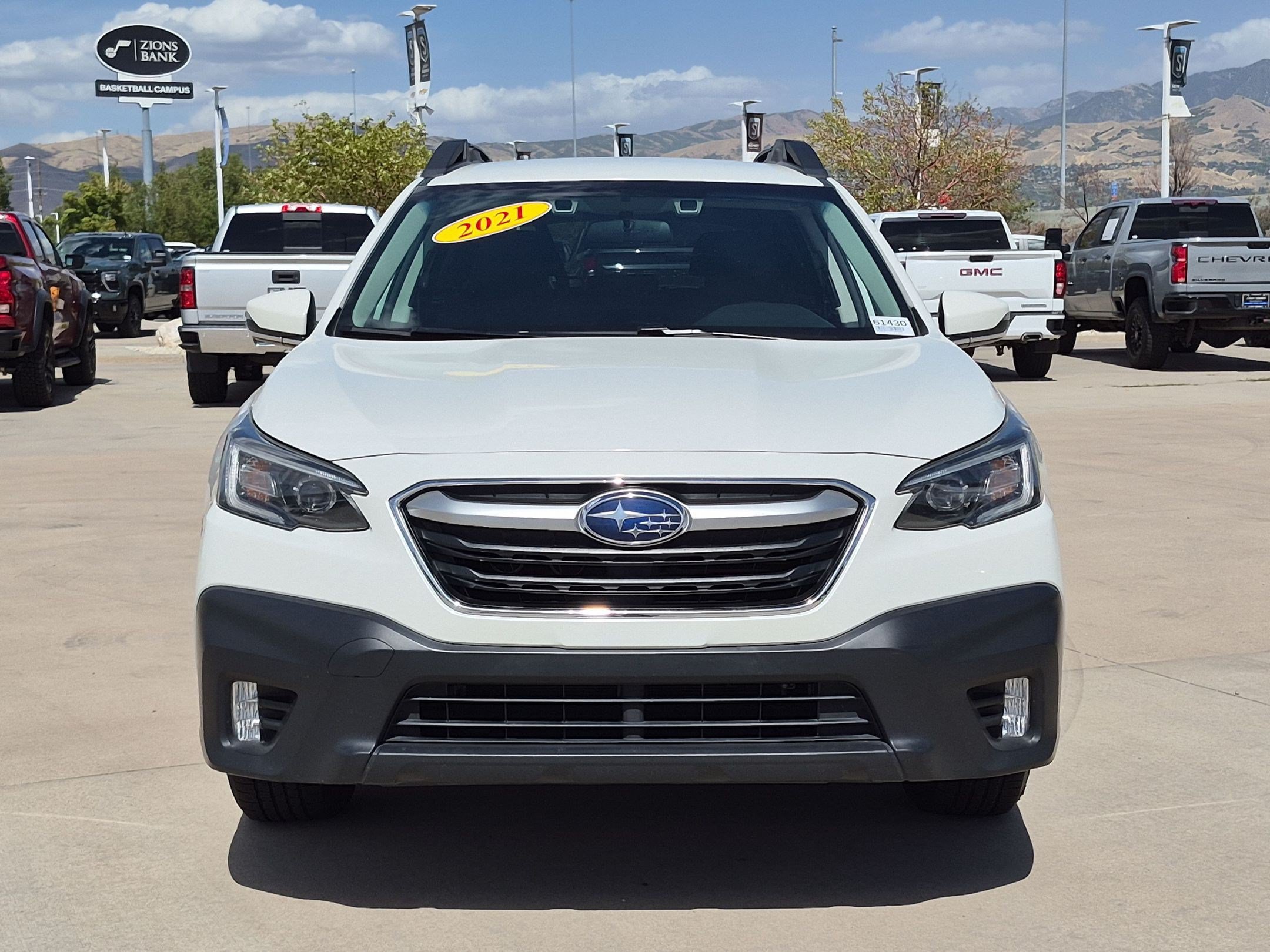 Used 2021 Subaru Outback Premium AWD/4WD image 8