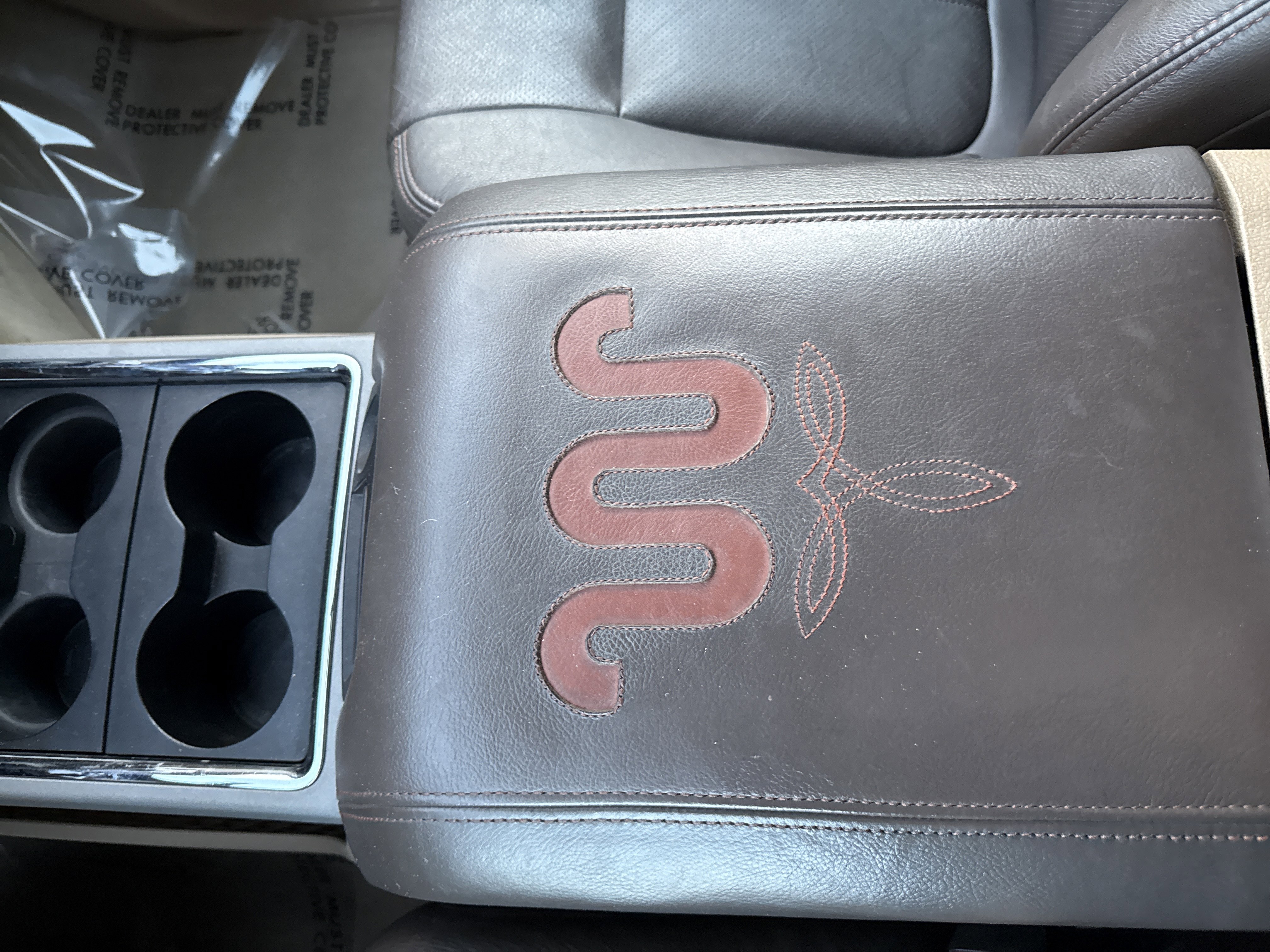 Used 2016 Ford F350 King Ranch w/ King Ranch w/Chrome Package image 23