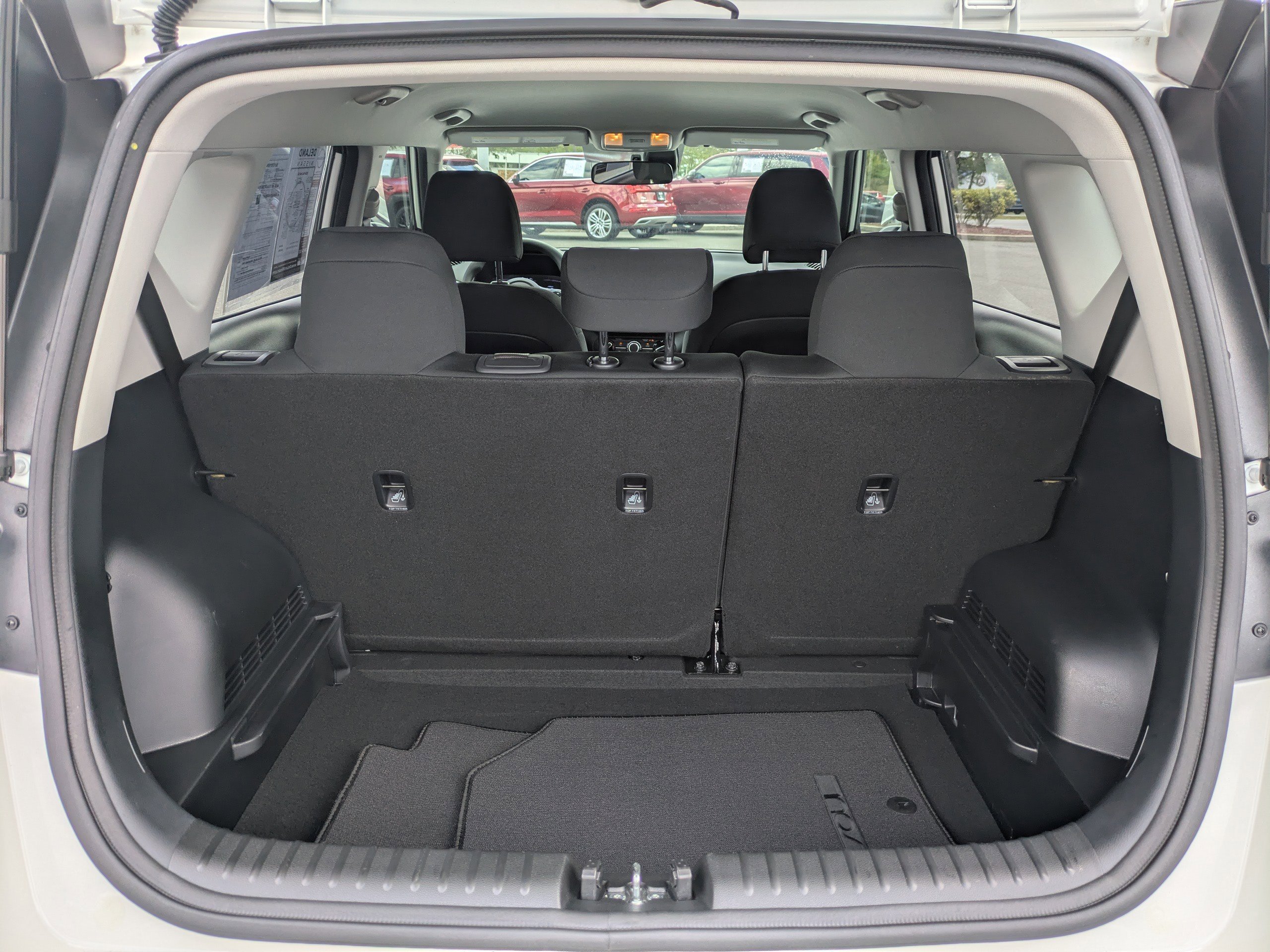 Used 2024 Kia Soul LX w/ Option Group 015 FWD image 13