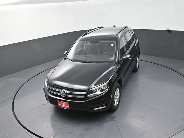 Used 2017 Volkswagen Tiguan S FWD image 25