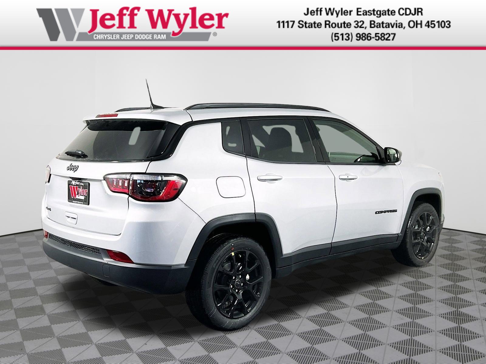 New 2026 Jeep Compass Latitude AWD/4WD image 30