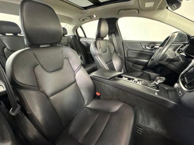 Used 2019 Volvo S60 T6 Momentum w/ Multimedia Package AWD/4WD image 31