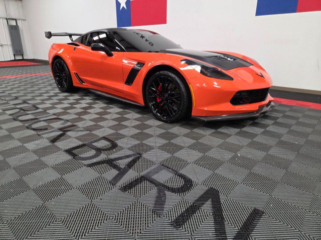 Used 2019 Chevrolet Corvette Z06 RWD image 13