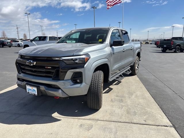 Certified 2024 Chevrolet Colorado Z71 w/ Z71 Convenience Package 2 AWD/4WD image 7