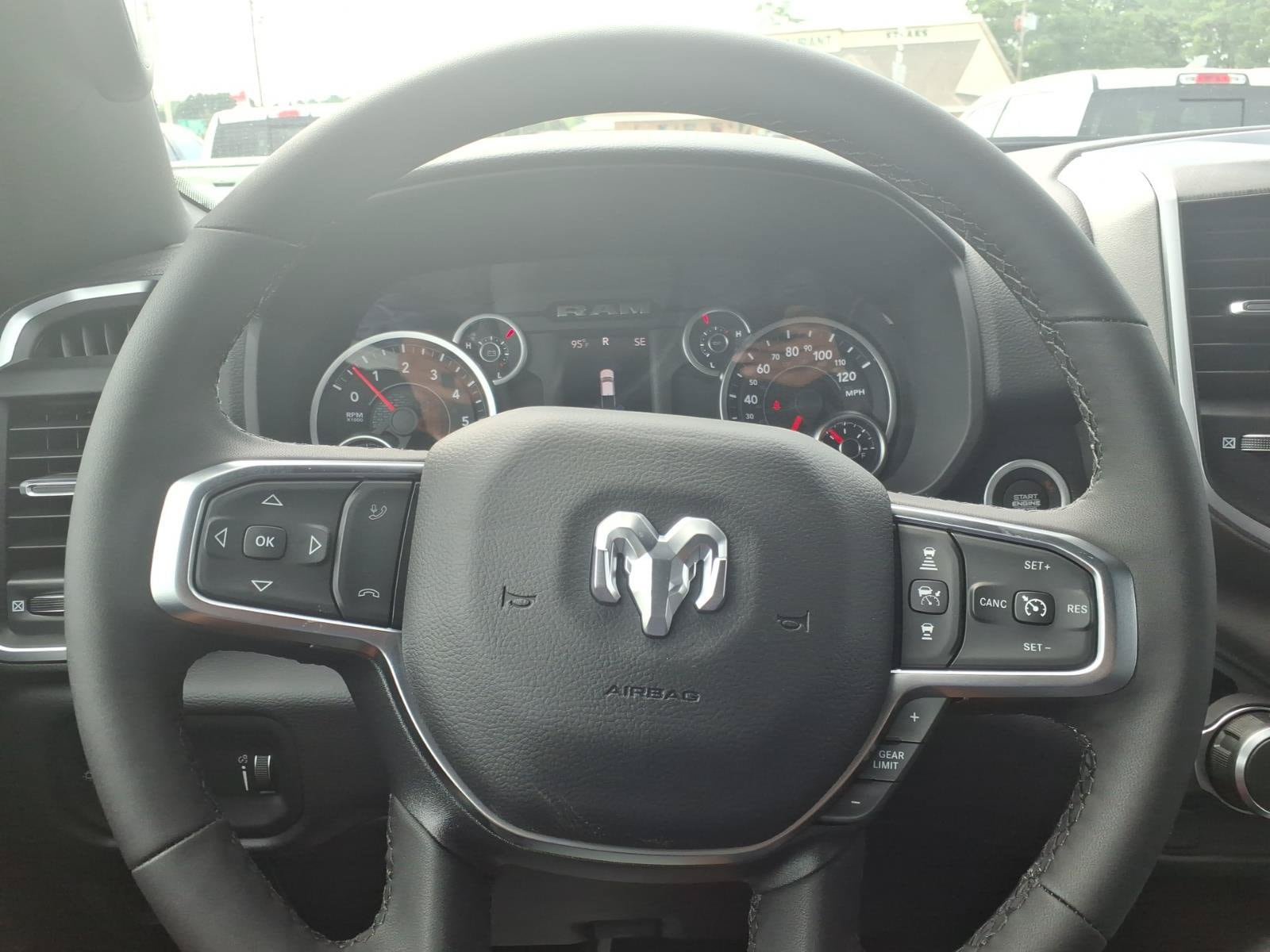 New 2026 RAM 1500 Big Horn AWD/4WD image 25