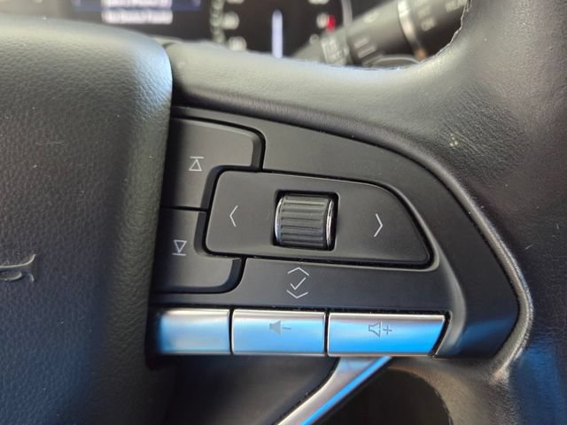 Used 2023 Cadillac XT6 Luxury FWD image 28