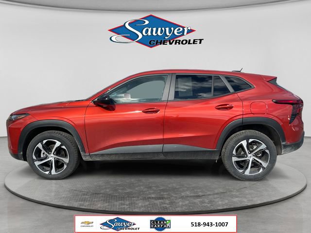 Used 2024 Chevrolet Trax RS w/ Driver Confidence Package image 2