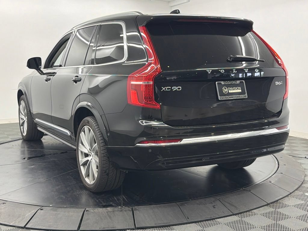 Used 2023 Volvo XC90 B6 Plus AWD/4WD image 12