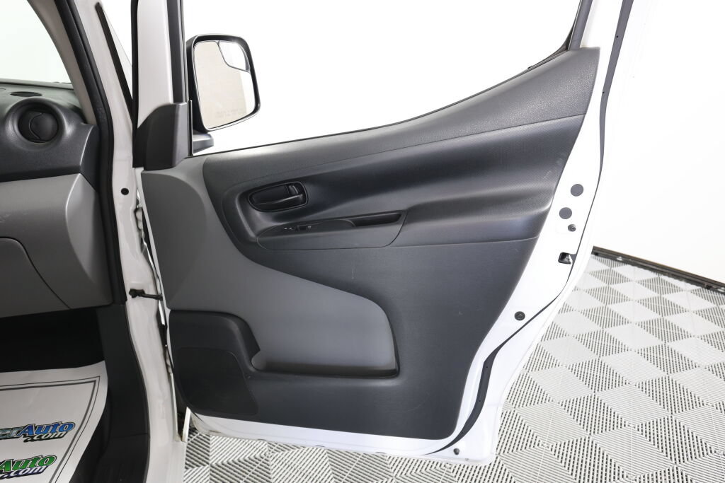 Used 2019 Nissan NV200 S w/ Cruise Control Package FWD image 20