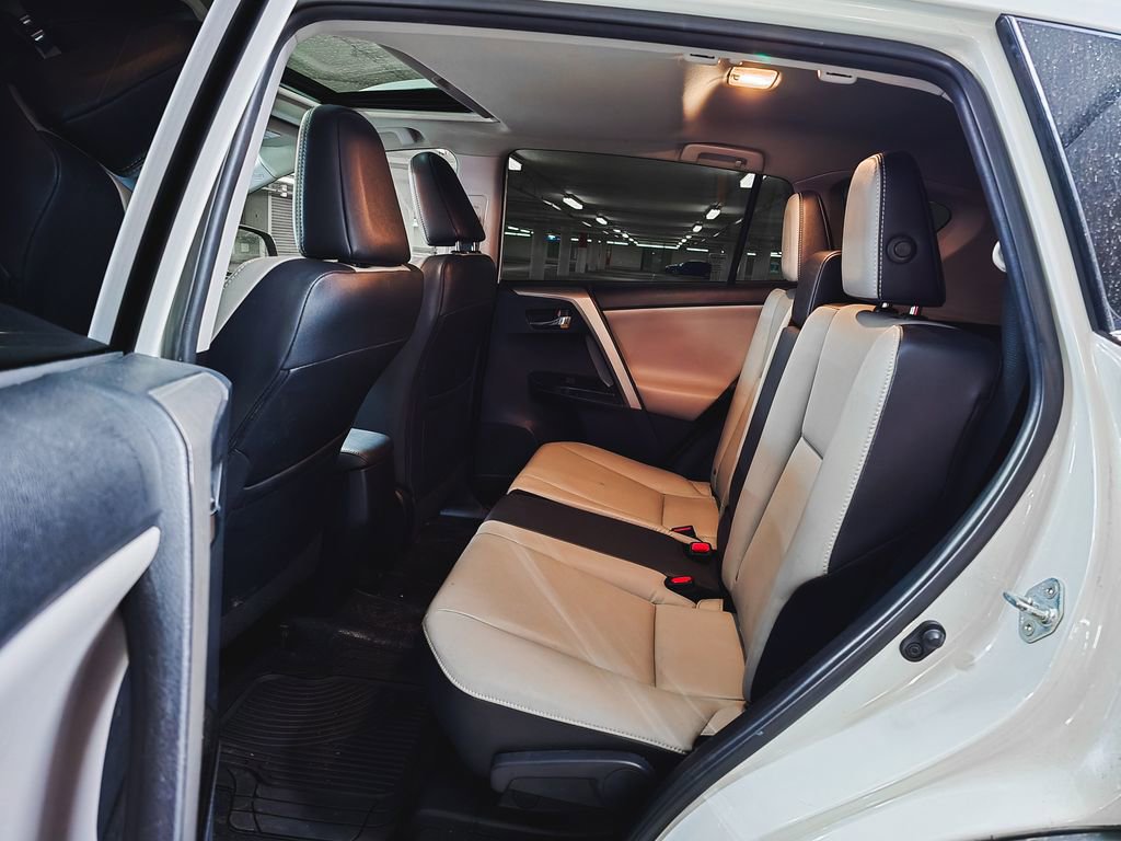 Used 2016 Toyota RAV4 Limited FWD image 21
