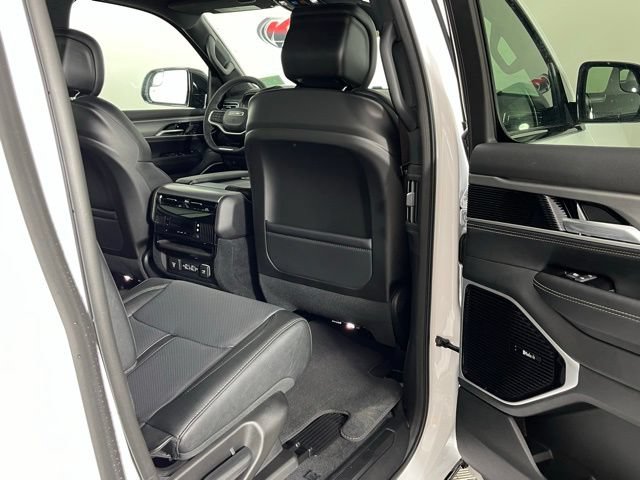 New 2026 Jeep Grand Wagoneer Limited w/ Premium Group II AWD/4WD image 30