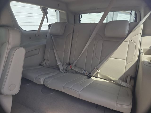 Used 2020 GMC Yukon XL Denali w/ Denali Premium Package AWD/4WD image 15