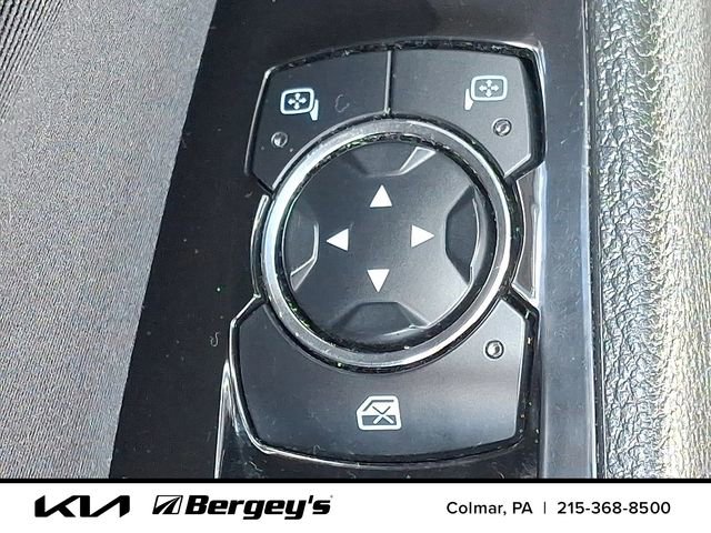 Used 2014 Ford Fusion SE FWD image 26