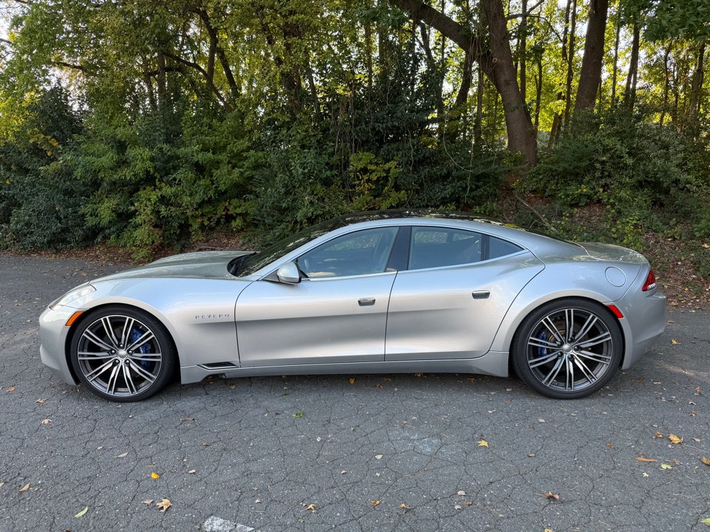 Used 2018 Karma Revero Luxury RWD image 8