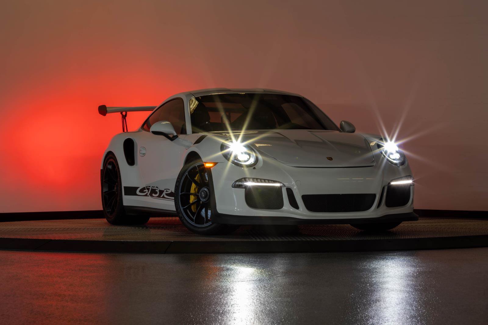 Used 2016 Porsche 911 GT3 RS RWD image 33
