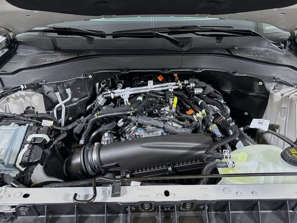 New 2026 Ford Explorer Active w/ Active Comfort Package image 8