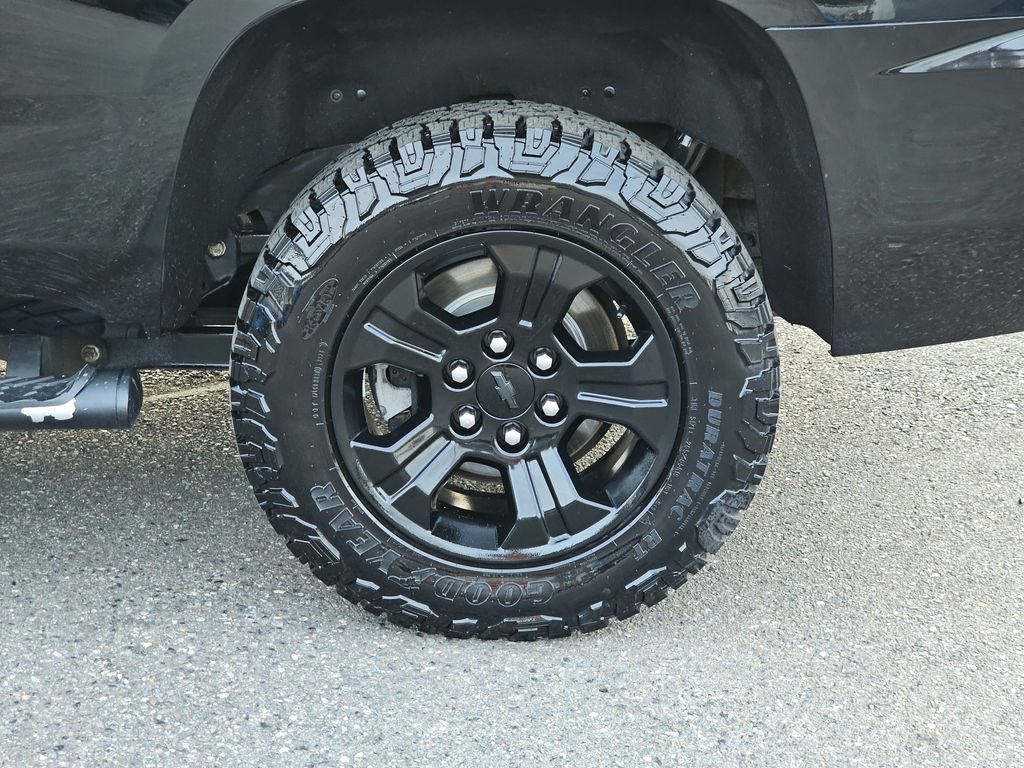 Used 2018 Chevrolet Tahoe LT w/ Luxury Package AWD/4WD image 9