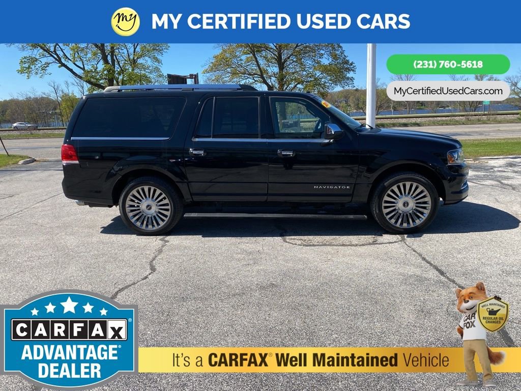 Used 2017 Lincoln Navigator L Reserve AWD/4WD image 4