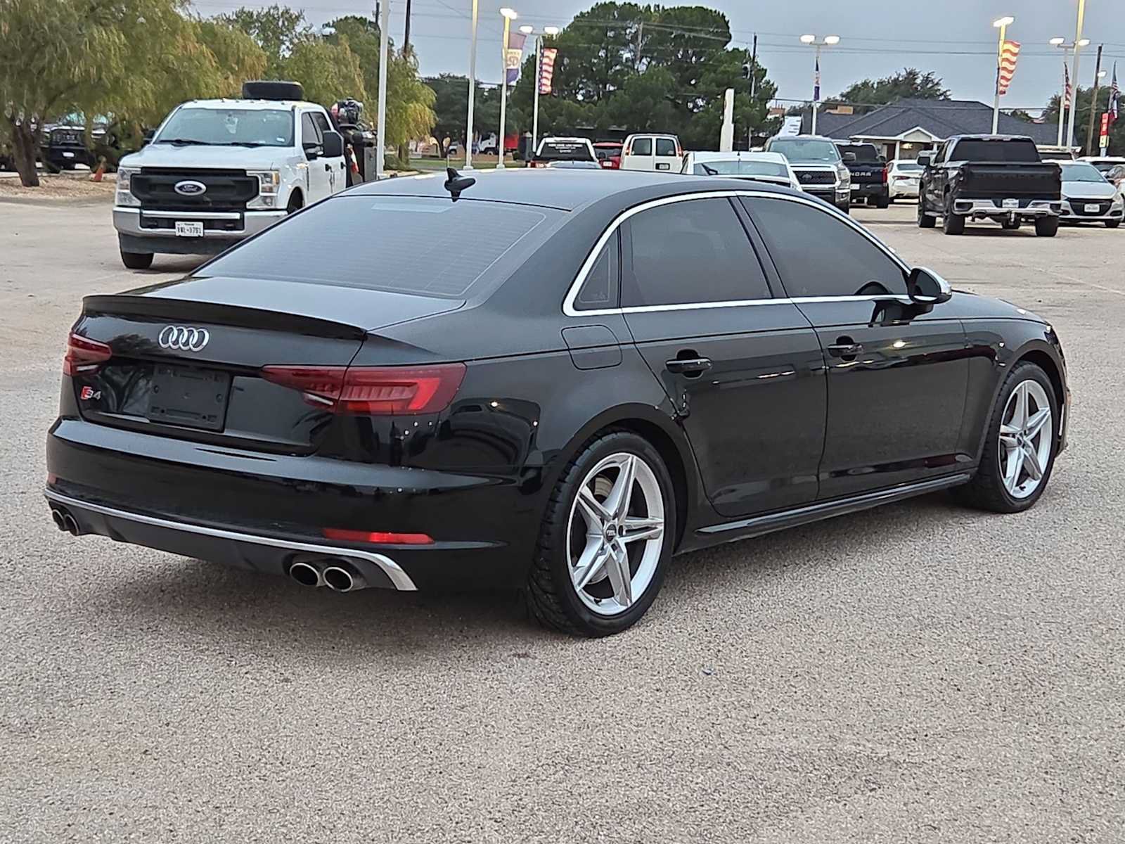 Used 2019 Audi S4 Premium w/ Convenience Package AWD/4WD image 8