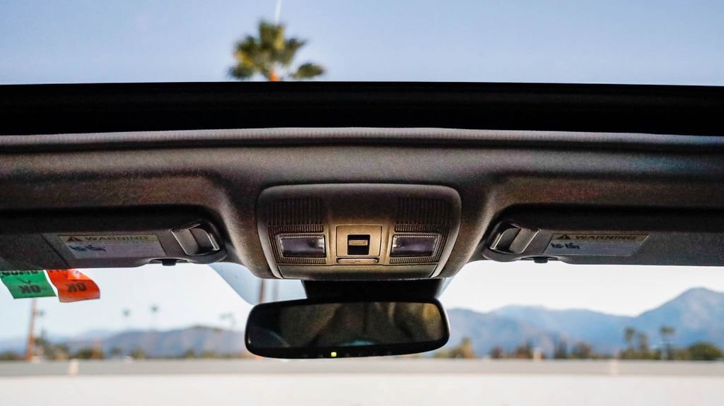 Used 2018 MAZDA MAZDA3 Grand Touring w/ Premium Equipment Package image 17