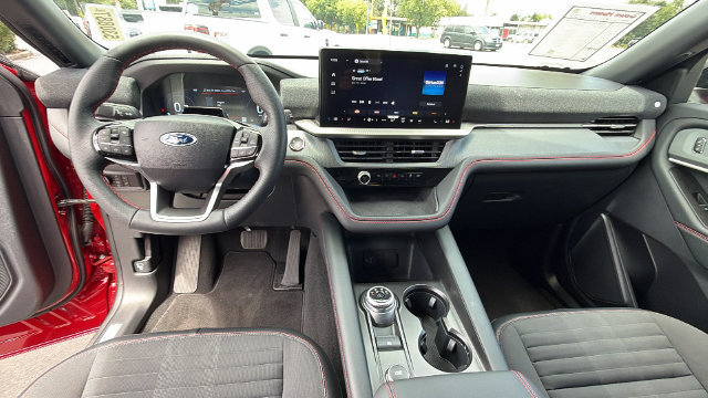 Used 2026 Ford Explorer ST-Line RWD image 18