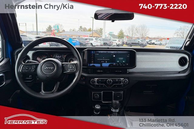 Used 2024 Jeep Gladiator Sport AWD/4WD image 6