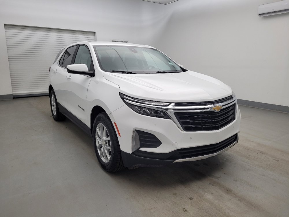 Used 2023 Chevrolet Equinox LT w/ LPO, Floor Liner Package image 13