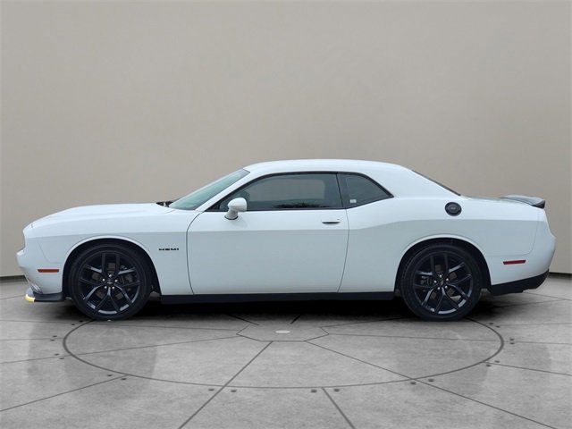 Certified 2022 Dodge Challenger R/T w/ Blacktop Package image 9
