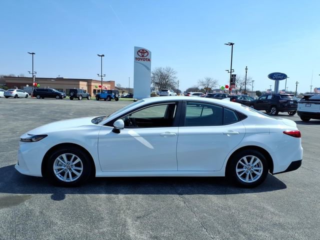 Certified 2025 Toyota Camry LE image 7