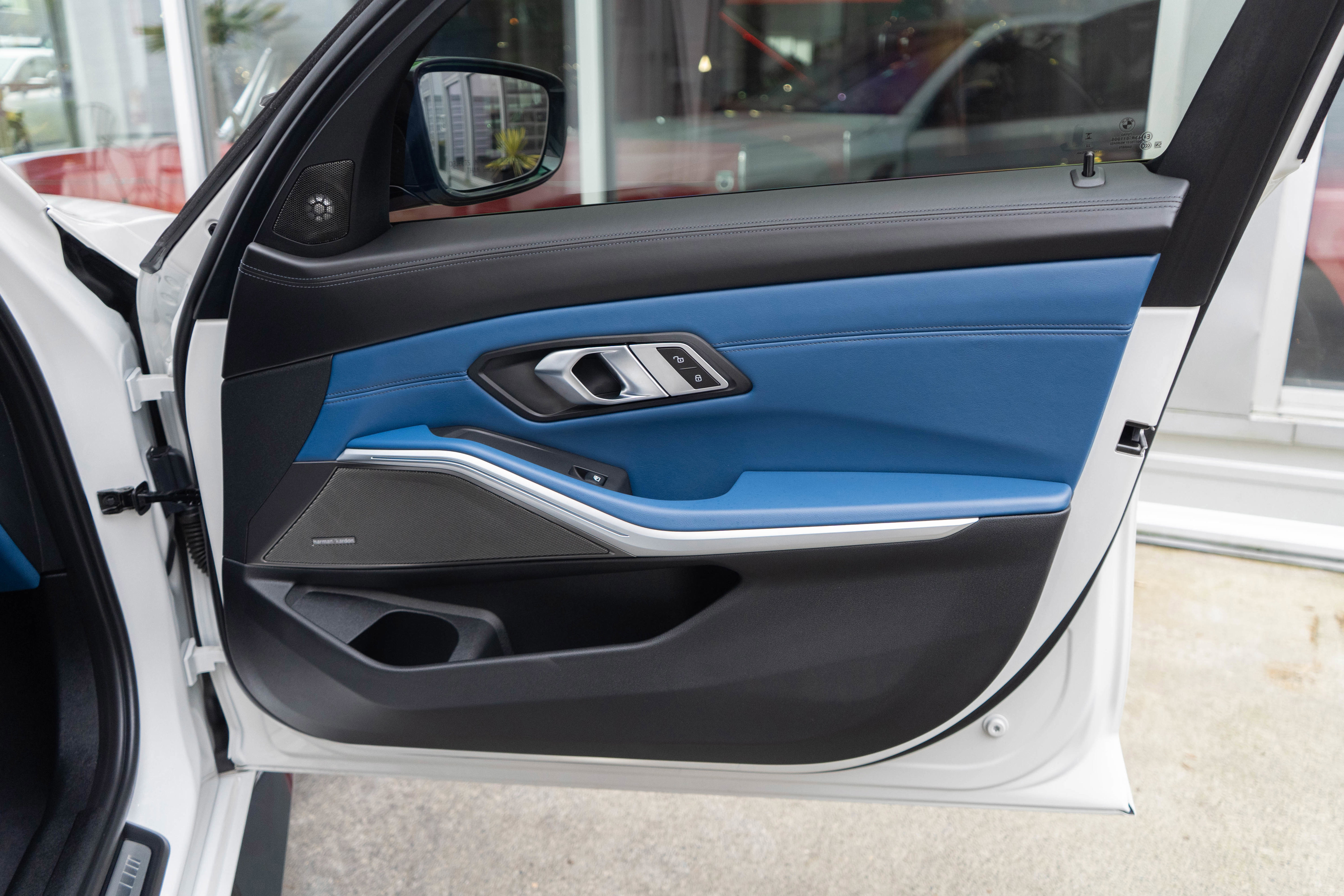 Used 2023 BMW M3 w/ M Carbon Exterior Package image 36