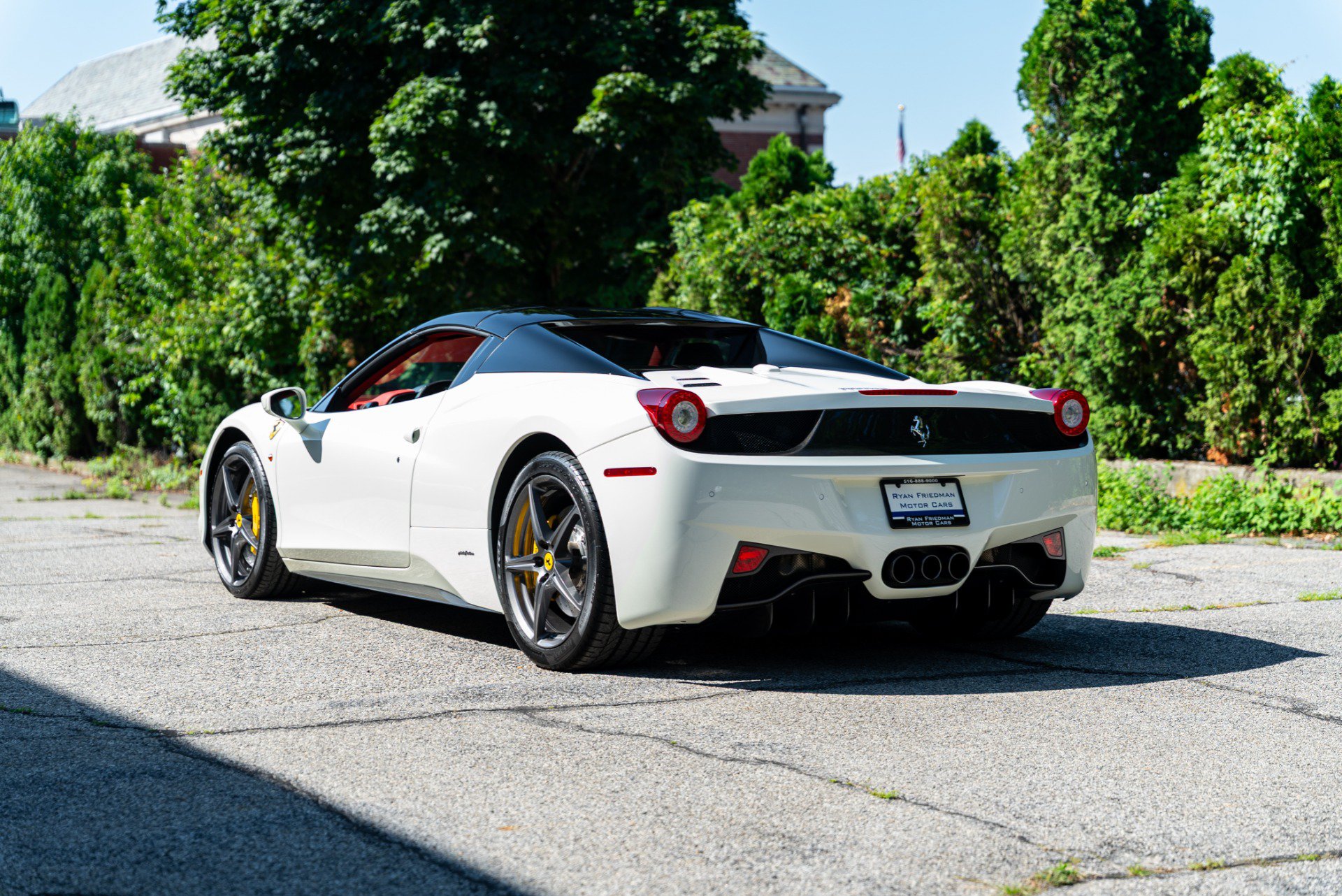 Used 2014 Ferrari 458 Spider RWD image 33