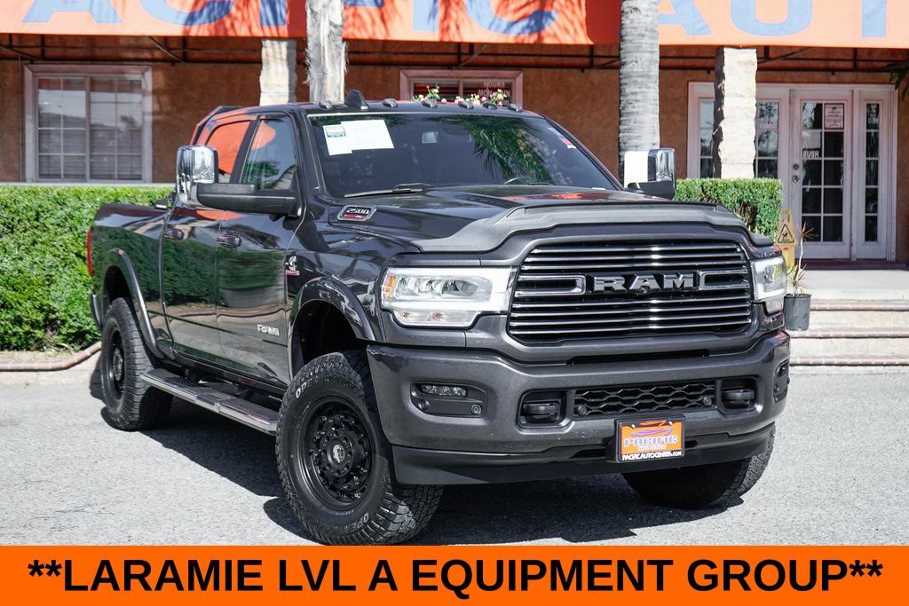 Used 2022 RAM 2500 Laramie AWD/4WD image 2
