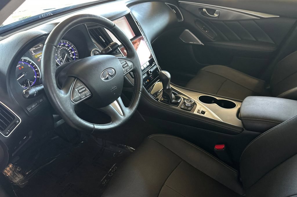 Used 2017 INFINITI Q50 Premium w/ 2.0T Premium Plus Package AWD/4WD image 12