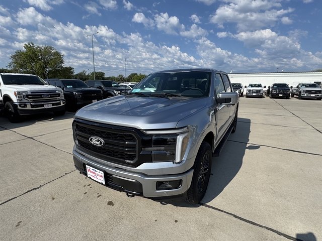 New 2025 Ford F150 Lariat w/ Equipment Group 501A Mid image 9